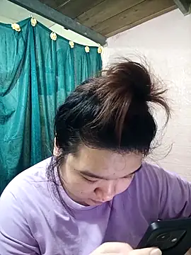 Thomgdee online show from April 15, 2026, 7:59 am