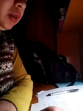 JasminePham online show from December 1, 2024, 9:48 pm