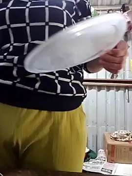 JasminePham online show from January 16, 2025, 7:07 am