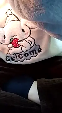 JasminePham online show from January 18, 2025, 7:28 am