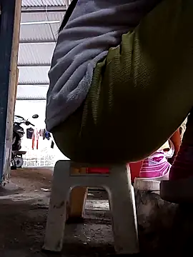 JasminePham online show from March 1, 2025, 2:04 am