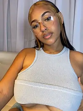 MaverickGray online show from February 10, 2025, 11:02 pm