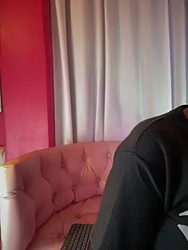 MaverickGray online show from May 6, 2026, 1:16 pm