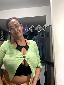 anastasia and jordan online show from January 14, 2026, 9:37 am