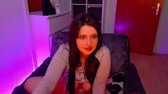 jenna-sxy19 online show from February 4, 2025, 8:17 pm