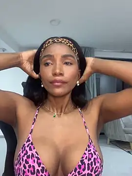 Jessie-pradoo online show from December 3, 2024, 1:19 am