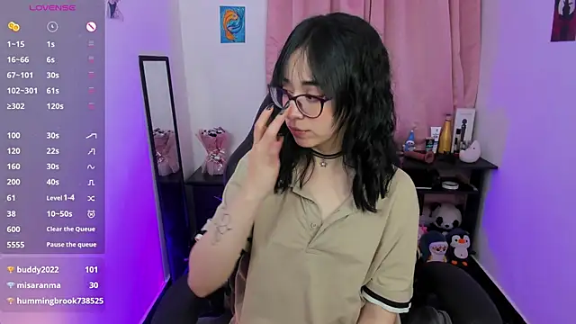 Snapshot of indra_cam chatting on February 26, 2025, 8:48 am indra cam online show from February 26, 2025, 8:48 am