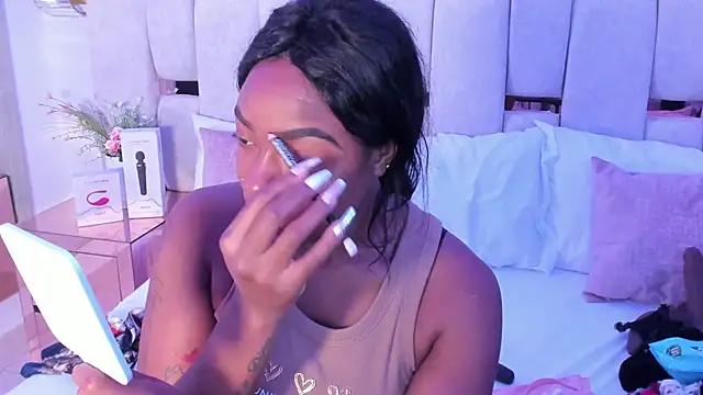 mia schwarz online show from December 18, 2024, 10:13 pm