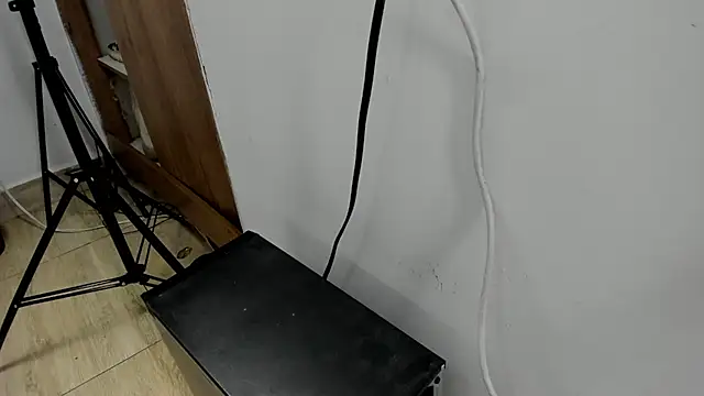 danielclarton1 online show from January 6, 2025, 5:38 pm