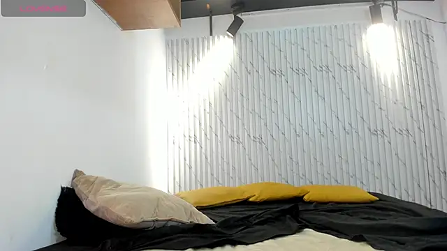 danielclarton1 online show from January 12, 2025, 4:00 am