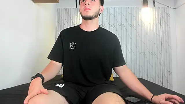 danielclarton1 online show from January 22, 2025, 12:16 am