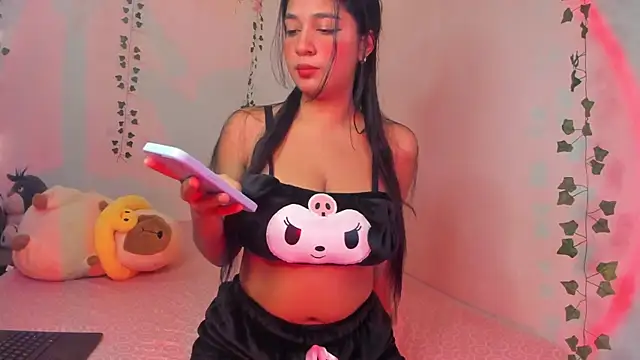 Snapshot of Mikubani18 chatting on December 28, 2024, 1:29 am Mikubani18 online show from December 28, 2024, 1:29 am