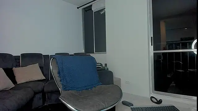 davis alx1 online show from December 17, 2024, 1:29 am