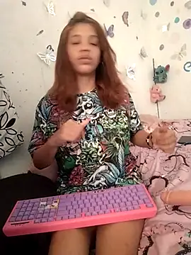 1CANDYLOVE online show from March 3, 2025, 6:33 pm