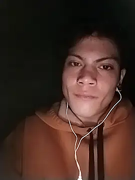 Snapshot of Xtrem3HARDxxx chatting on December 17, 2024, 7:29 am Xtrem3HARDxxx online show from December 17, 2024, 7:29 am