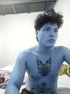 Snapshot of Xtrem3HARDxxx chatting on January 25, 2025, 6:01 am Xtrem3HARDxxx online show from January 25, 2025, 6:01 am