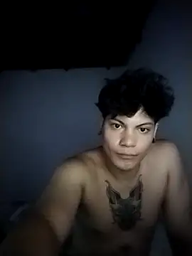 Snapshot of Xtrem3HARDxxx chatting on January 25, 2025, 9:04 am Xtrem3HARDxxx online show from January 25, 2025, 9:04 am