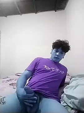 Snapshot of Xtrem3HARDxxx chatting on February 12, 2025, 6:51 am Xtrem3HARDxxx online show from February 12, 2025, 6:51 am