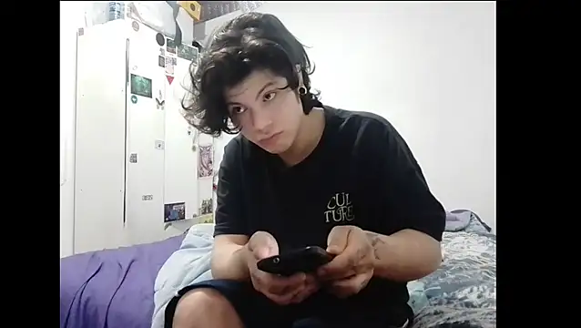 Snapshot of Xtrem3HARDxxx chatting on September 27, 2025, 12:26 am Xtrem3HARDxxx online show from September 27, 2025, 12:26 am