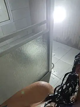 Sweet-diamondxxx online show from November 13, 2025, 3:55 pm