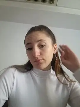 AniaGray online show from April 21, 2026, 9:15 am