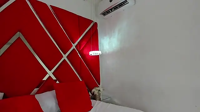 SusanCouper online show from March 5, 2025, 10:54 pm