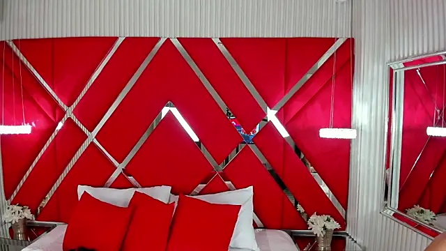 SusanCouper online show from March 20, 2025, 10:18 pm