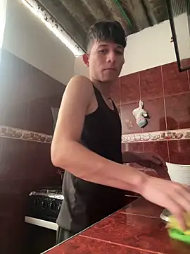 bryamer 19 online show from March 10, 2026, 8:14 pm