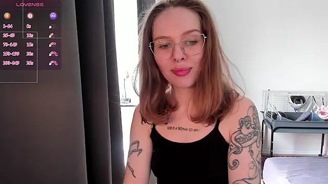 Snapshot of Natural_pussy chatting on April 24, 2026, 7:33 am Natural pussy online show from April 24, 2026, 7:33 am