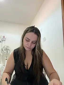 Im Amelia online show from July 16, 2026, 12:55 pm