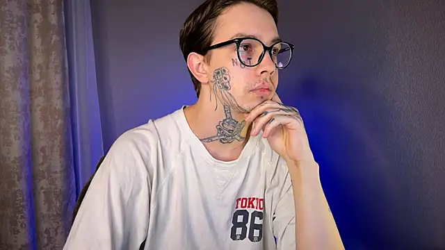 anahori  simon online show from January 24, 2025, 6:57 am