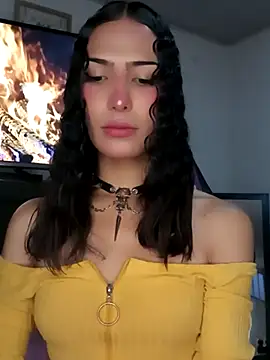 Lanna hott  online show from October 5, 2025, 11:19 am