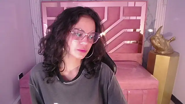 Snapshot of Tyna_ch chatting on December 28, 2024, 8:04 pm Tyna ch online show from December 28, 2024, 8:04 pm