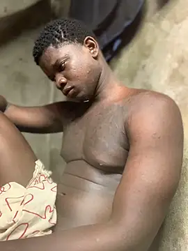 Snapshot of bad-boy-2002 chatting on February 4, 2026, 10:43 am bad-boy-2002 online show from February 4, 2026, 10:43 am