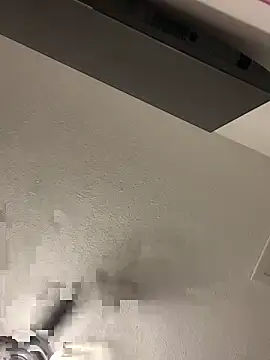 Snapshot of u091 chatting on November 22, 2025, 4:44 am u091 online show from November 22, 2025, 4:44 am