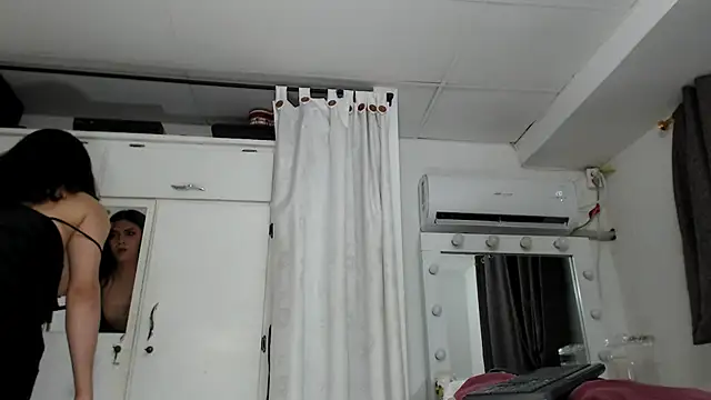 marcella6 online show from February 19, 2025, 2:12 pm