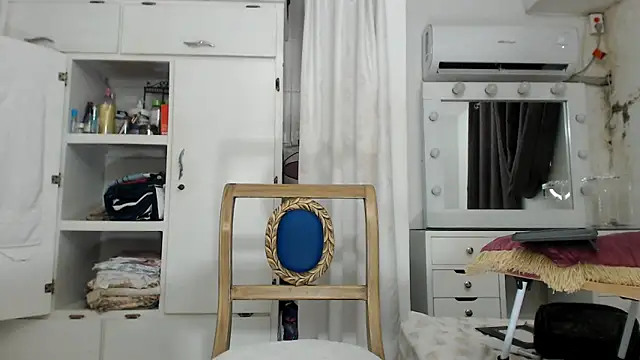 marcella6 online show from October 20, 2025, 1:00 pm