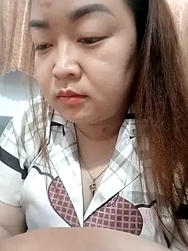 VyOanh2K online show from October 4, 2025, 6:44 am