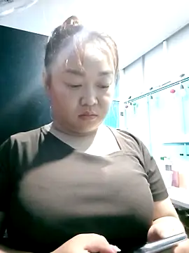 VyOanh2K online show from February 11, 2026, 3:39 pm