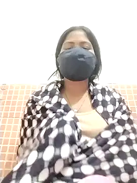 Snapshot of Sapna-80 chatting on December 24, 2024, 5:55 pm Sapna-80 online show from December 24, 2024, 5:55 pm