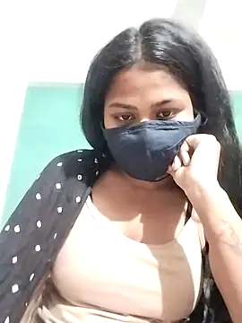 Snapshot of Sapna-80 chatting on January 17, 2025, 6:44 pm Sapna-80 online show from January 17, 2025, 6:44 pm