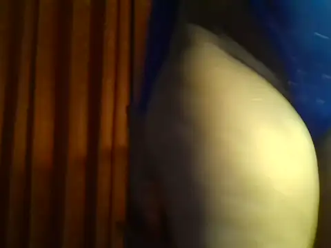 Snapshot of Gold-aass chatting on May 4, 2026, 4:25 pm Gold-aass online show from May 4, 2026, 4:25 pm