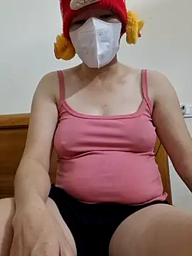 Snapshot of Susu204 chatting on December 5, 2024, 2:00 pm Susu204 online show from December 5, 2024, 2:00 pm