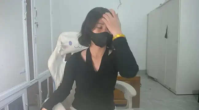 Snapshot of Susu204 chatting on December 24, 2024, 2:22 pm Susu204 online show from December 24, 2024, 2:22 pm