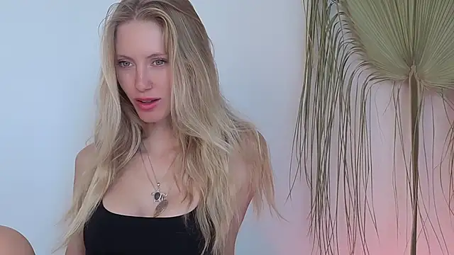 my lina online show from November 27, 2025, 8:49 am