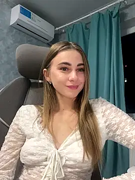 GraceTorrez online show from November 13, 2025, 4:06 pm