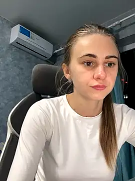 GraceTorrez online show from November 19, 2025, 5:13 pm