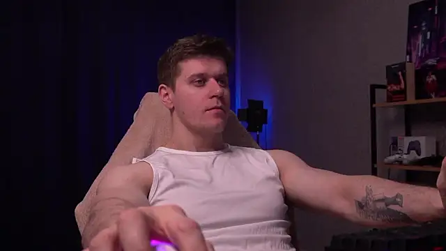 Bruno Banani online show from February 9, 2026, 7:51 pm