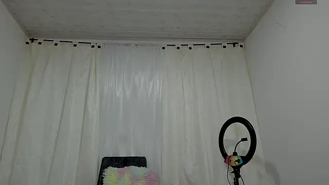 Abbyjonhson   online show from July 27, 2026, 6:15 pm