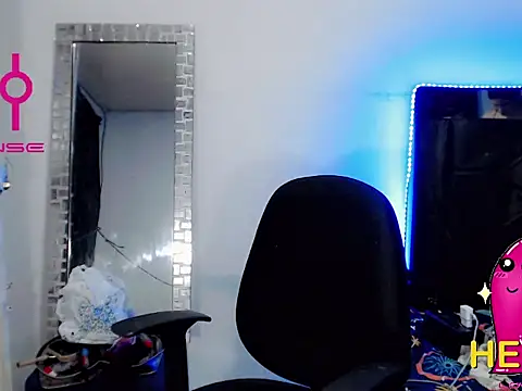 Snapshot of Fernanda_Lopeez chatting on October 16, 2025, 4:46 am Fernanda Lopeez online show from October 16, 2025, 4:46 am